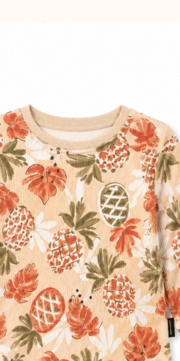 Pineapple Petal Paradise