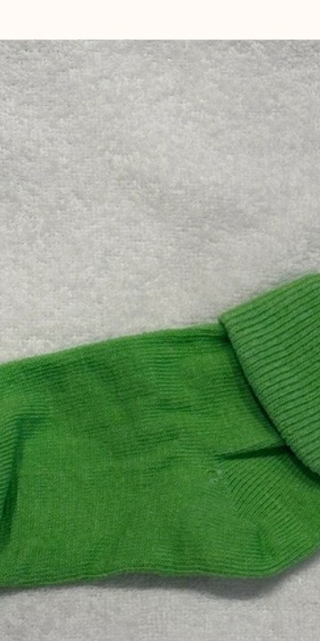Soft Steps Pastel Leafy Green Baby Socks